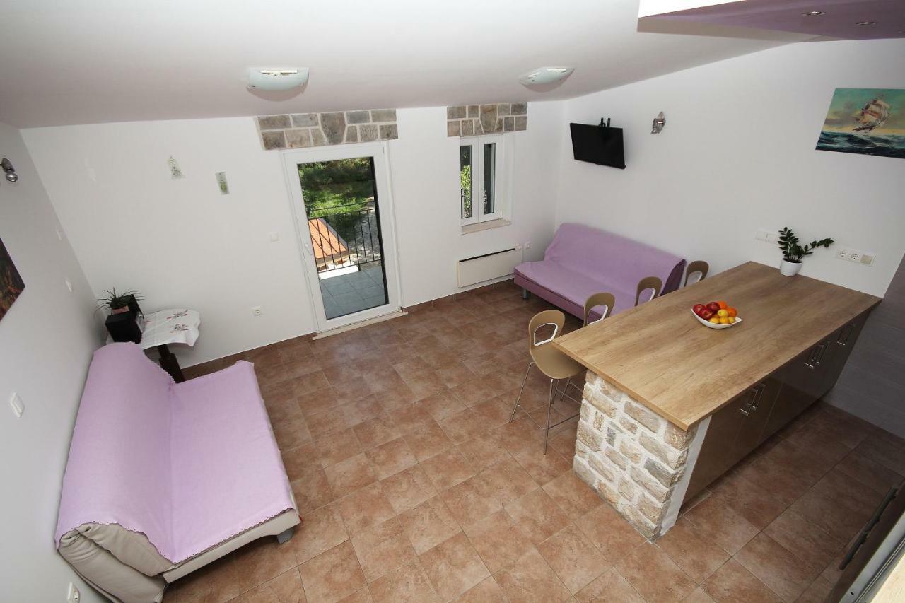 Apartmani Dalmacija Brela Exterior foto