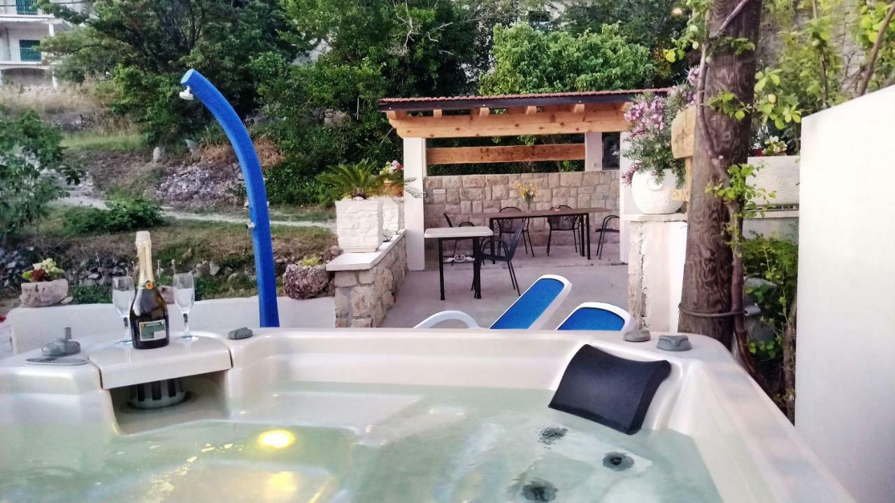 Apartmani Dalmacija Brela Exterior foto